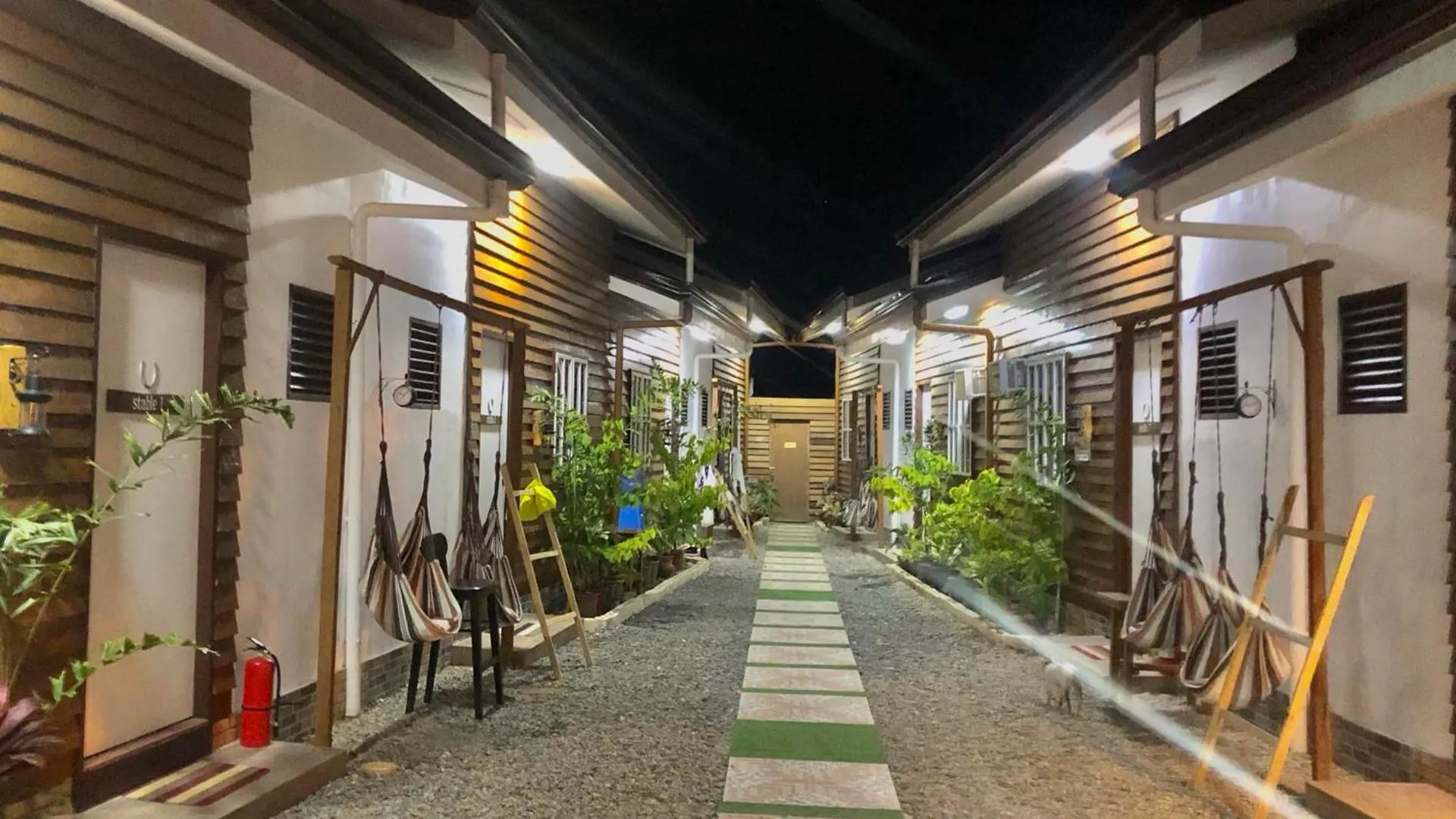 d'Backpackers' Barn Vandrarhem Panglao